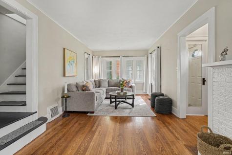 1435 E Lasalle Avenue South Bend IN 46617