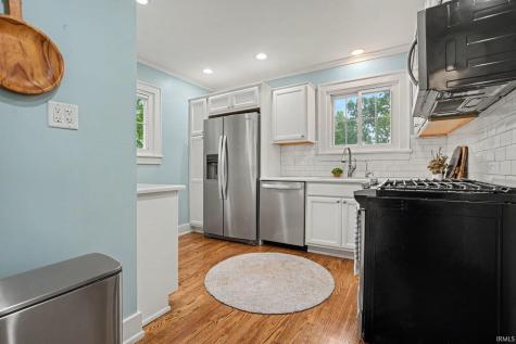 1435 E Lasalle Avenue South Bend IN 46617