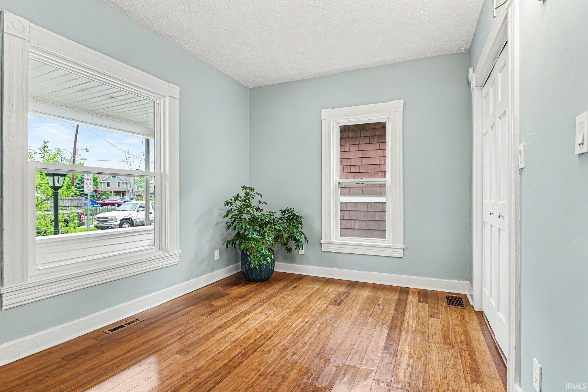 924 California Avenue South Bend IN 46616