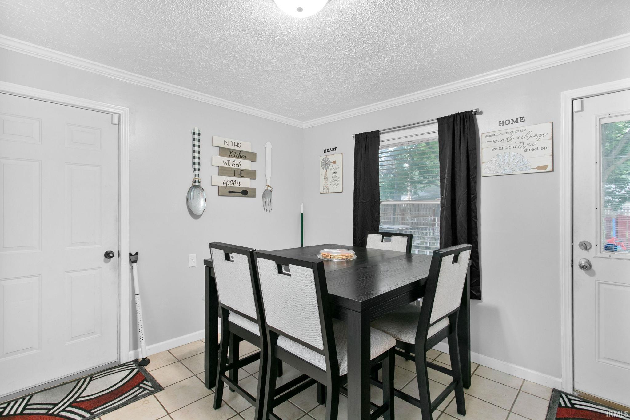 2233 Parkview Place South Bend IN 46616