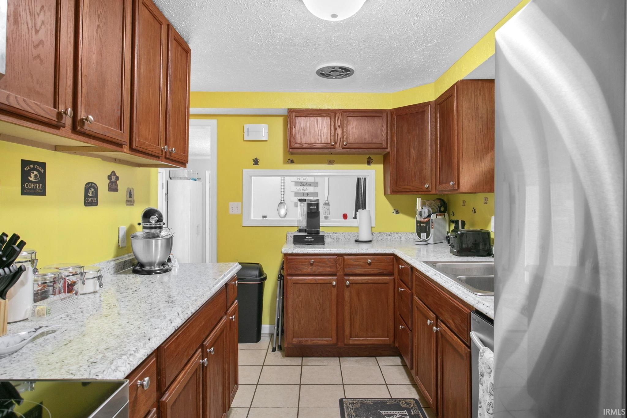 2233 Parkview Place South Bend IN 46616