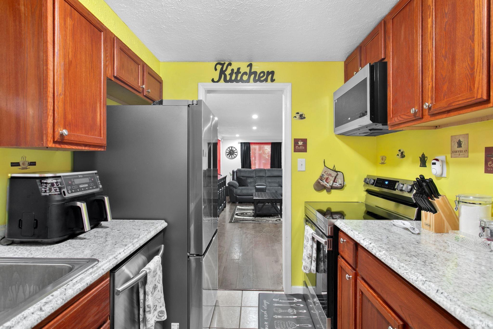 2233 Parkview Place South Bend IN 46616