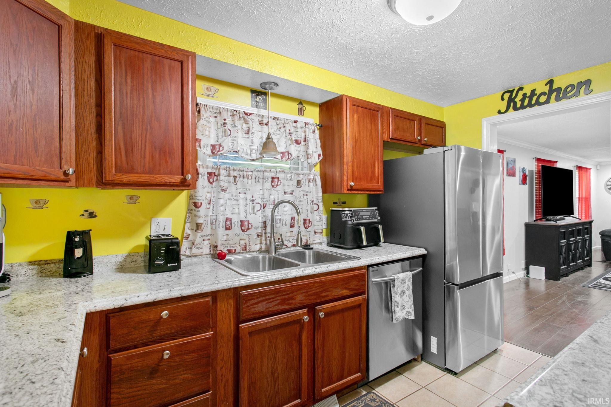 2233 Parkview Place South Bend IN 46616