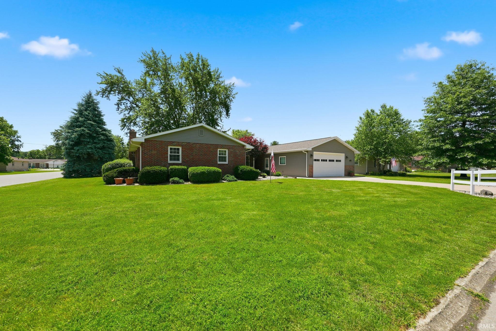 1401 Rivercrest Drive Warsaw IN 46580