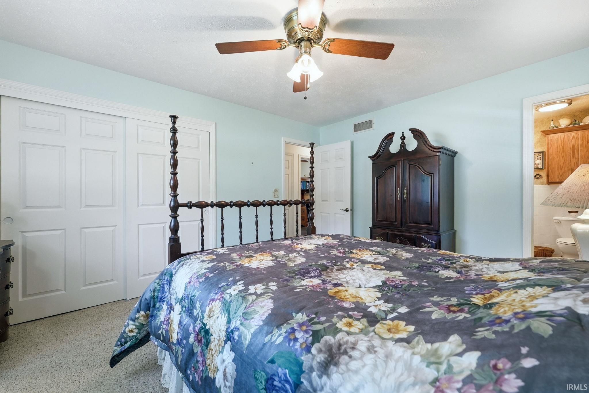 1401 Rivercrest Drive Warsaw IN 46580