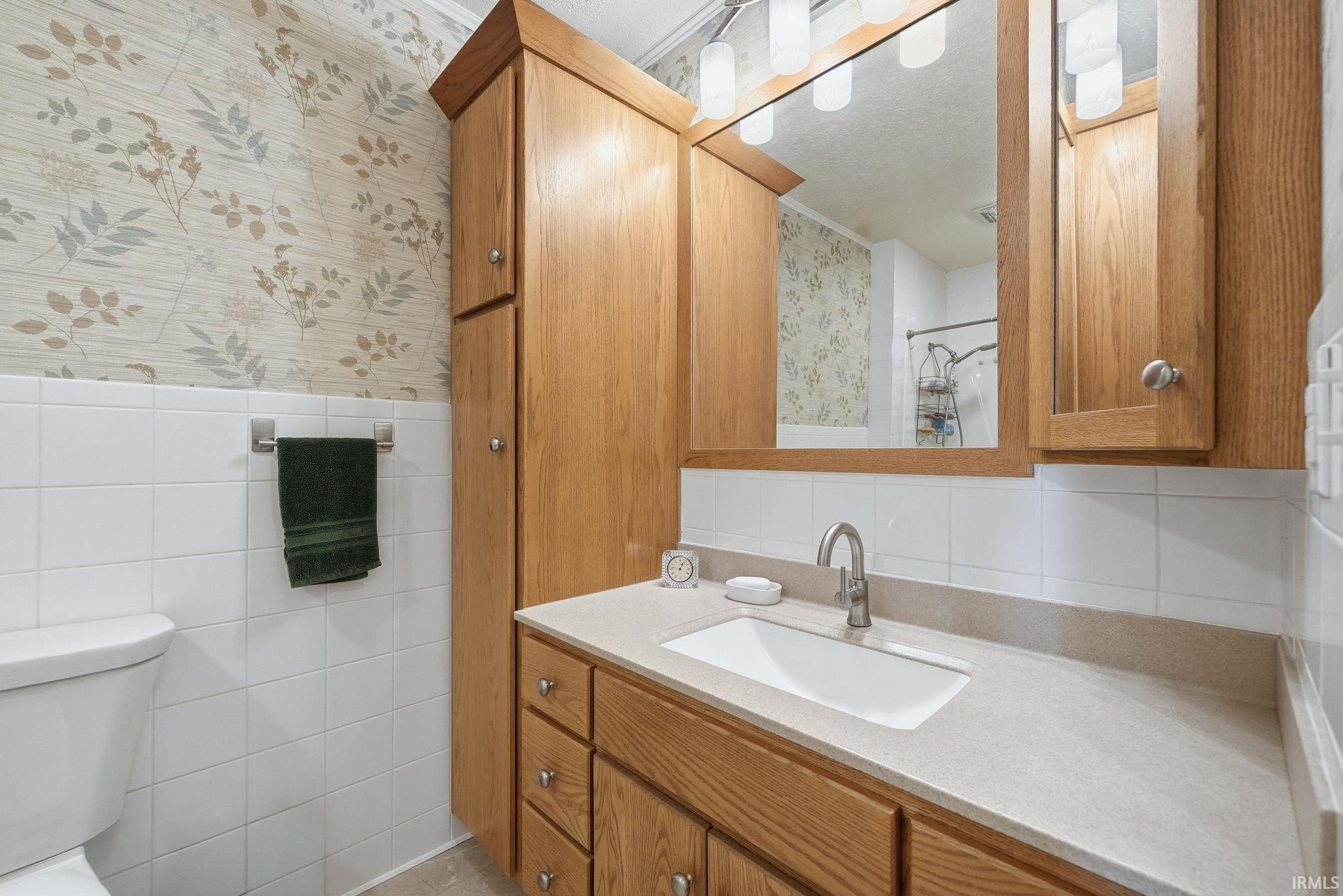 1401 Rivercrest Drive Warsaw IN 46580