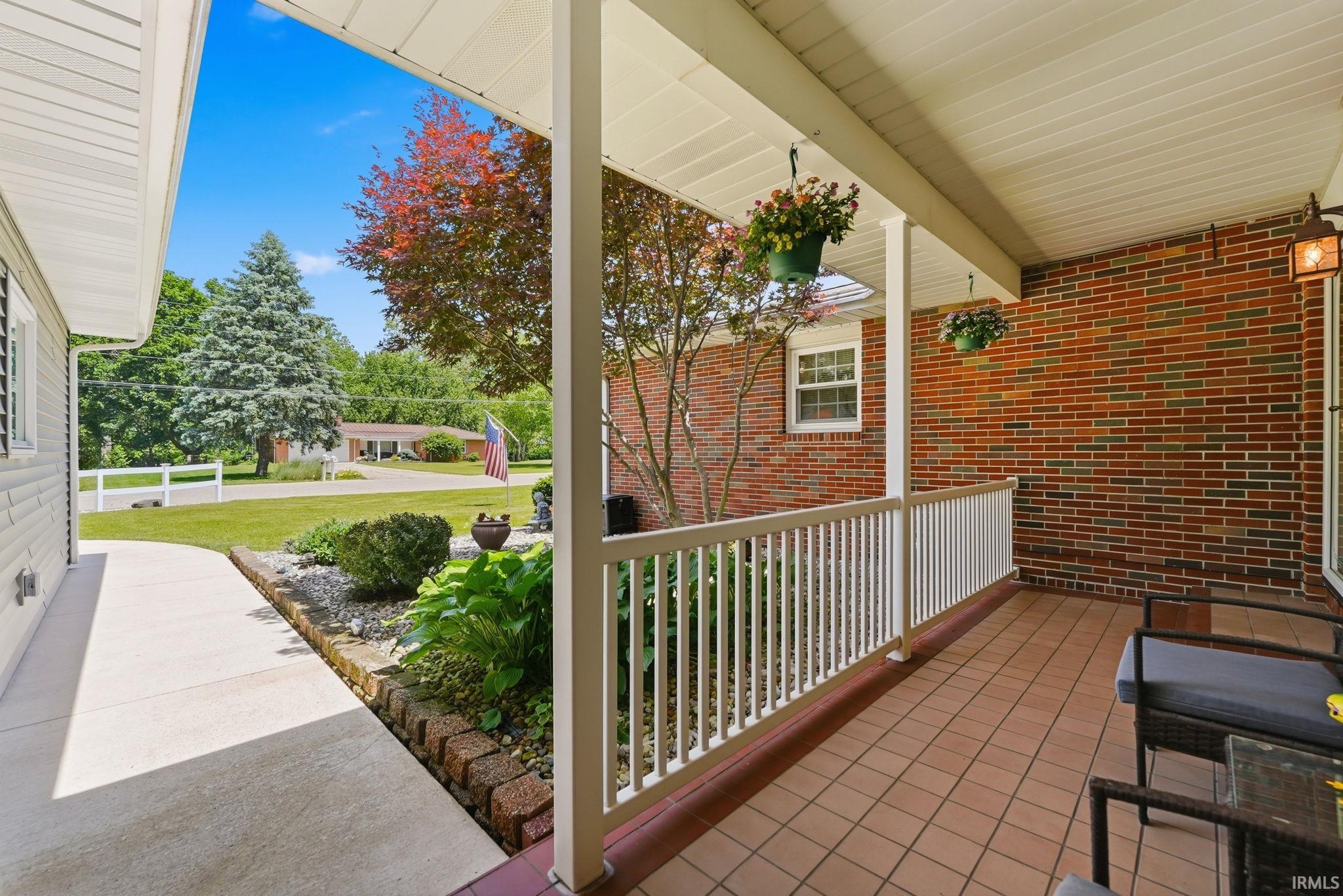 1401 Rivercrest Drive Warsaw IN 46580