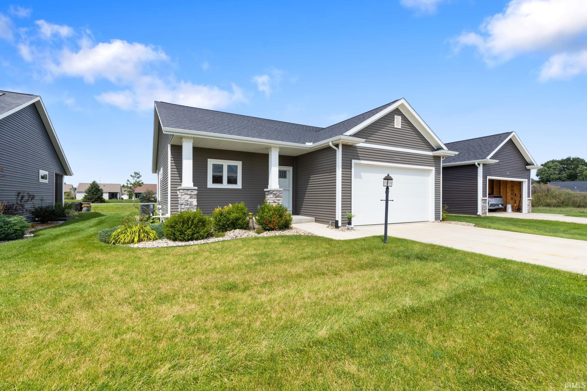 1943 Newbury Circle Goshen IN 46526