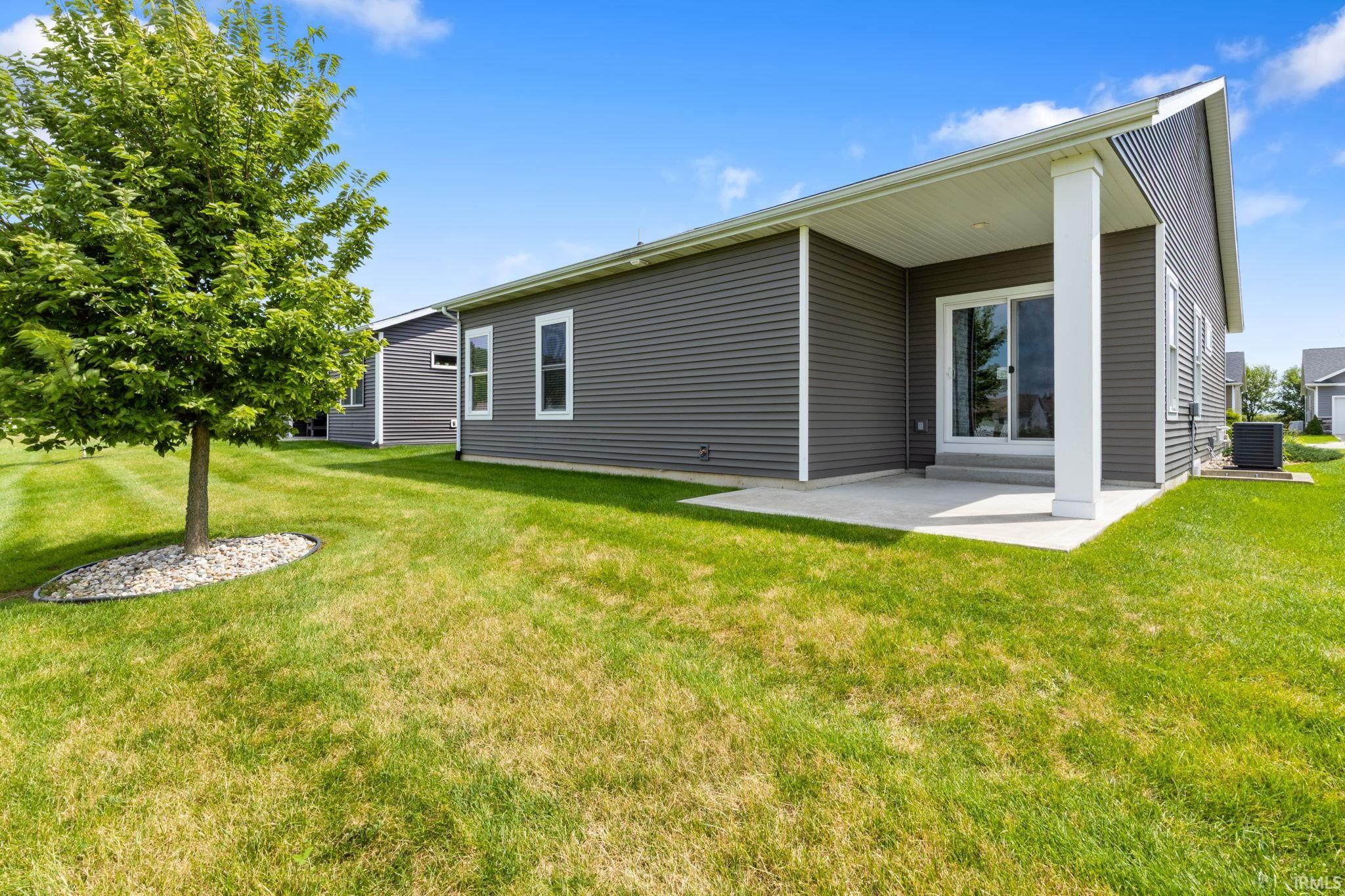 1943 Newbury Circle Goshen IN 46526