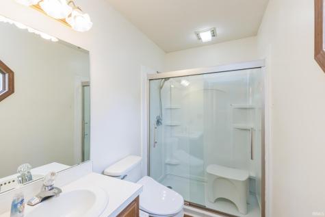 1704 N Thorn Tree Road Muncie IN 47304