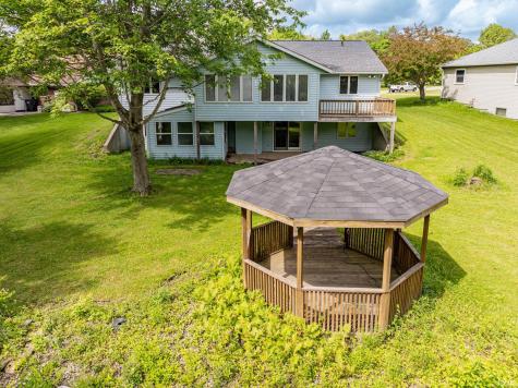 1704 N Thorn Tree Road Muncie IN 47304