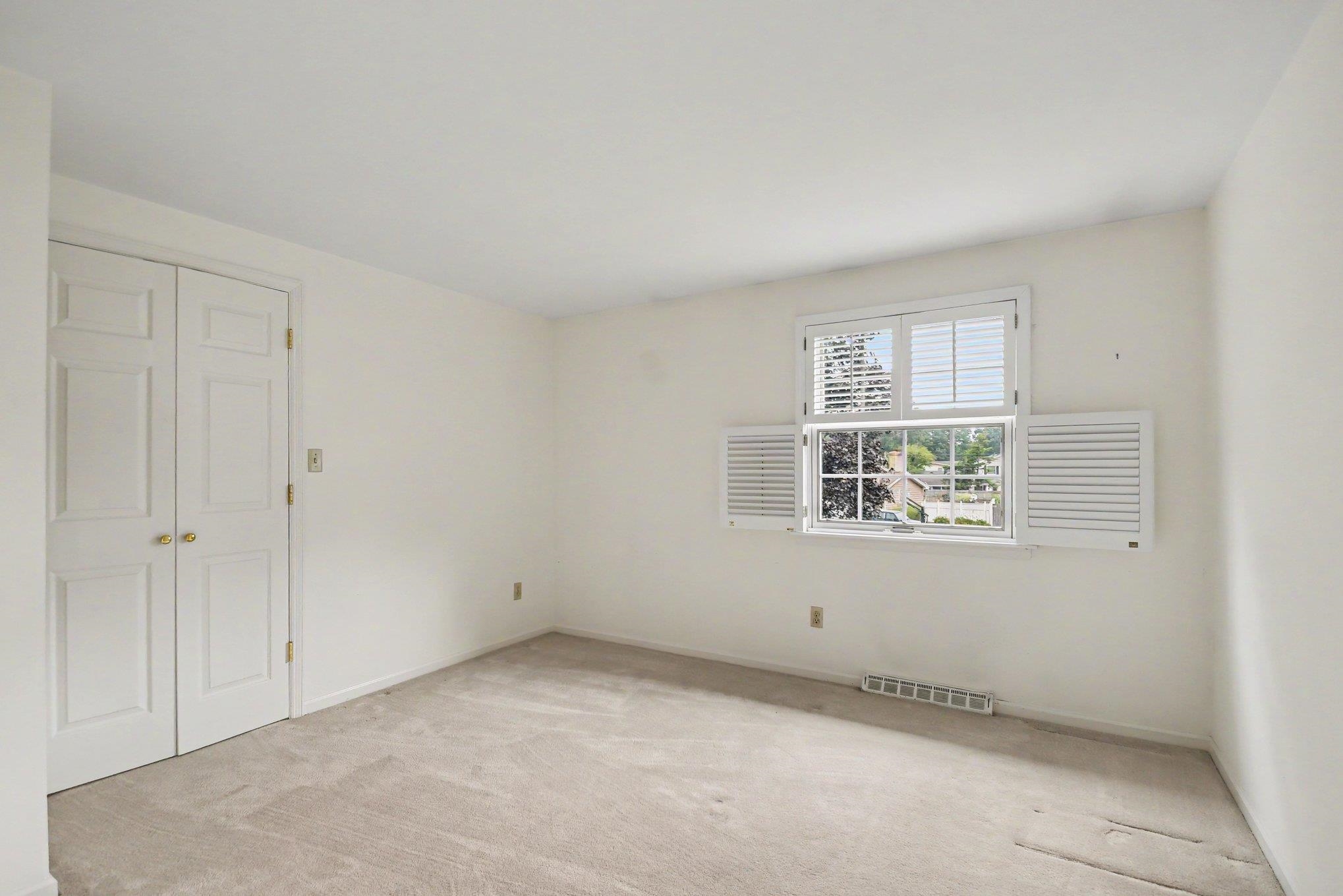 15644 Robin Lane Mishawaka IN 46545