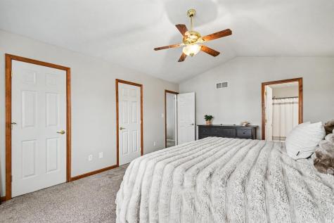 11032 Gorden Setter Drive Osceola IN 46561