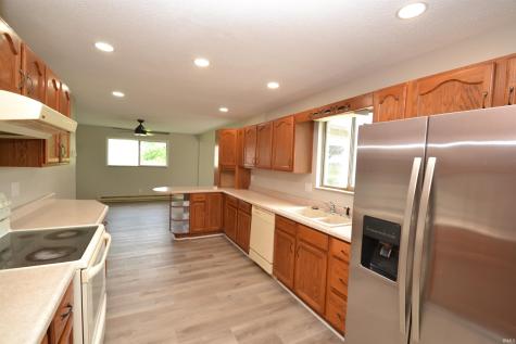 5938 W 100 North Road Tipton IN 46072