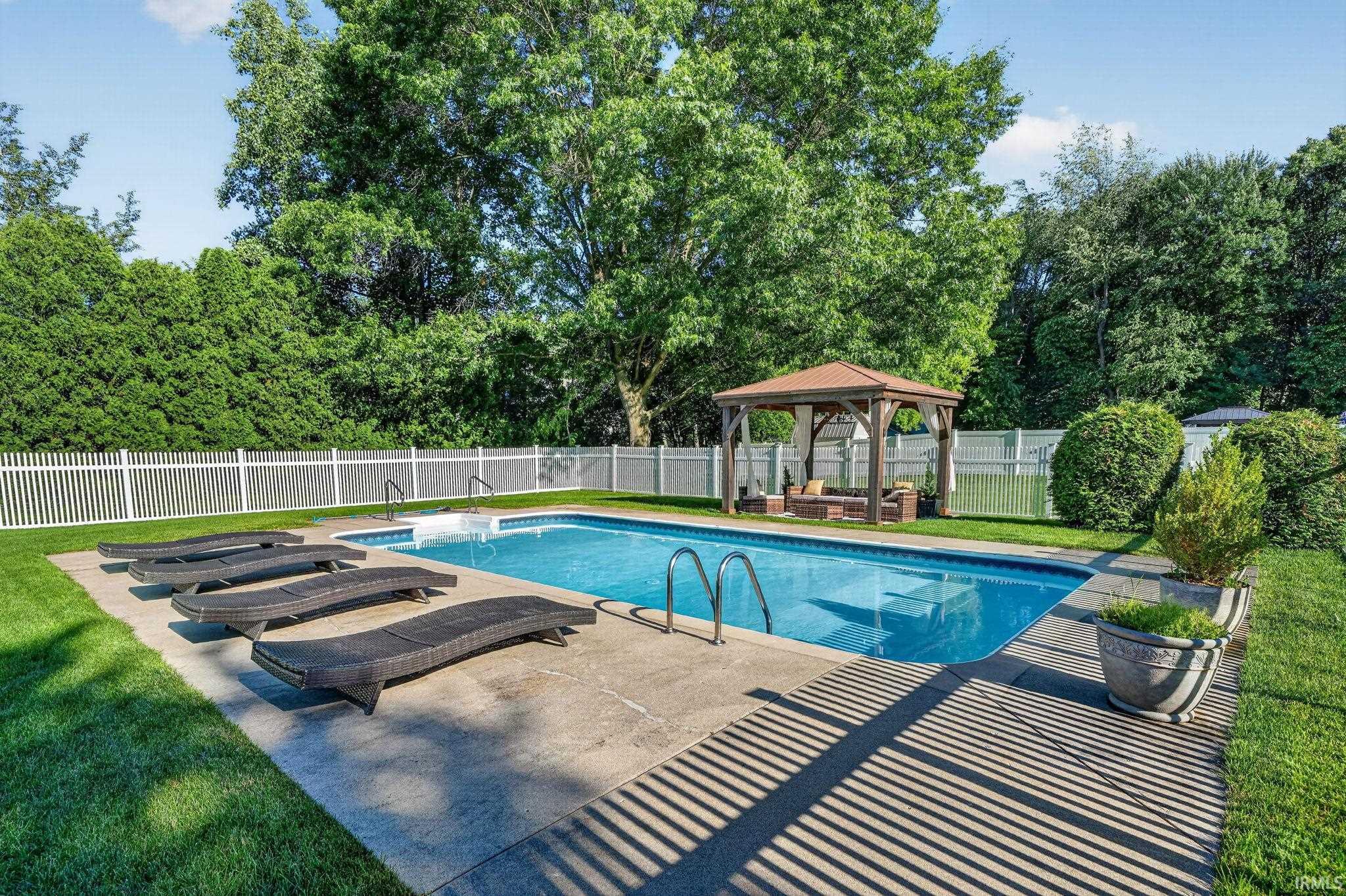 11664 Red Oak Drive Granger IN 46530