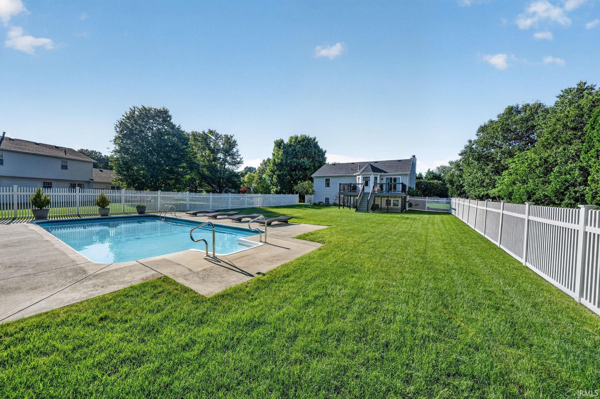 11664 Red Oak Drive Granger IN 46530