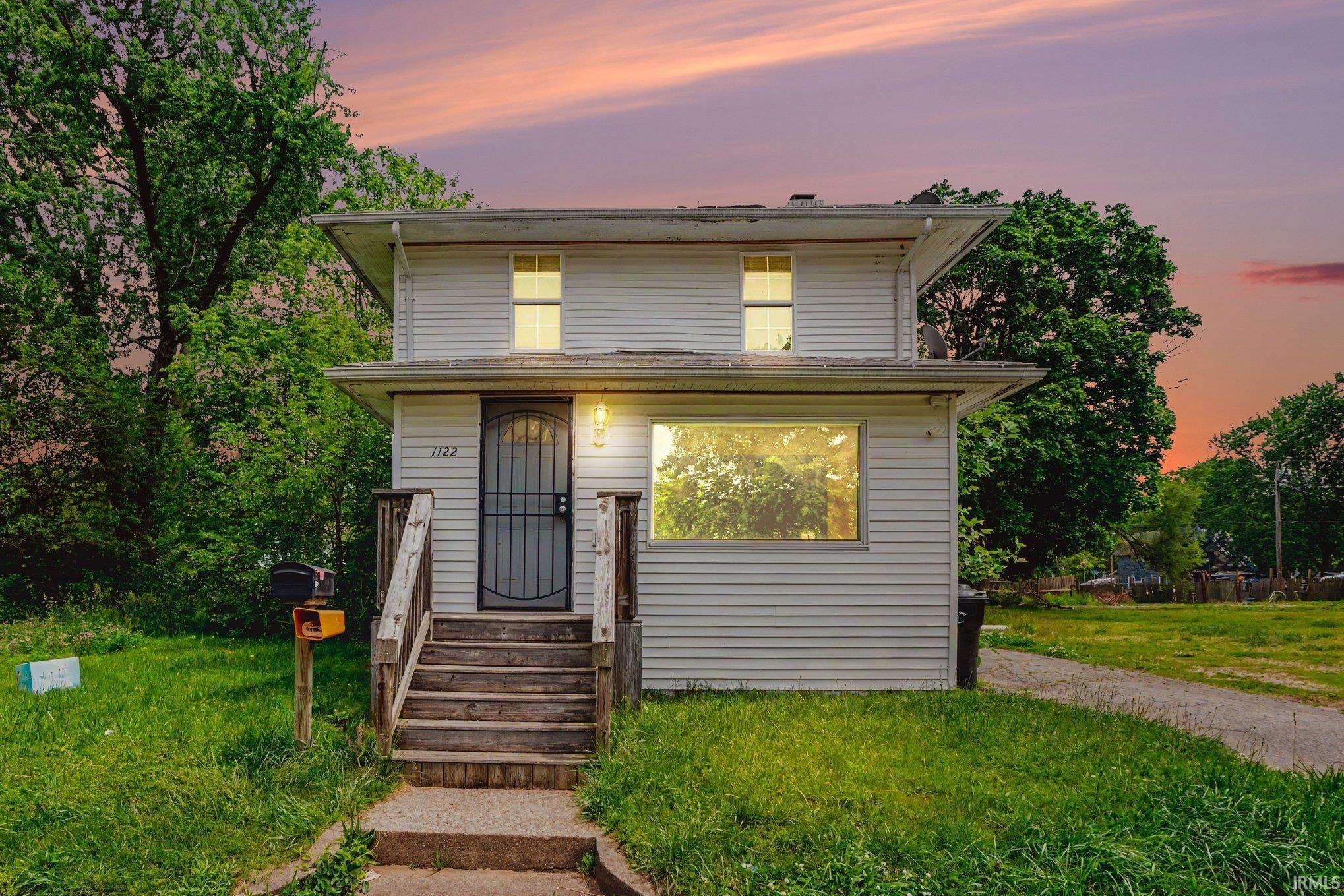 1122 N Huey Street South Bend IN 46628