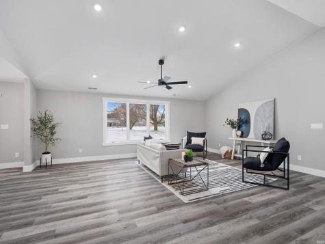 4085 E Oldfield Drive Leesburg IN 46538