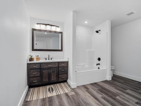 4085 E Oldfield Drive Leesburg IN 46538
