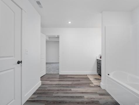 4085 E Oldfield Drive Leesburg IN 46538