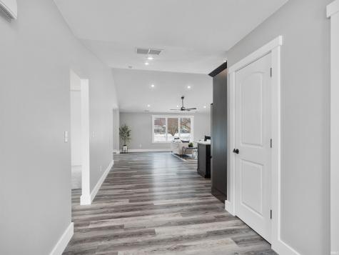 4085 E Oldfield Drive Leesburg IN 46538