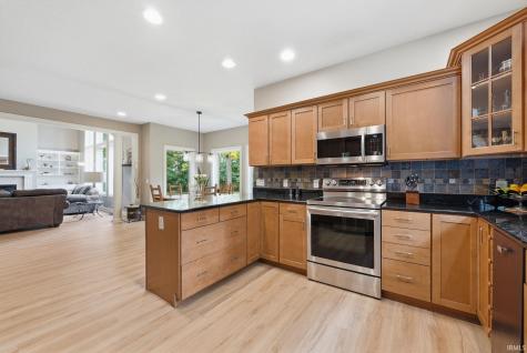 13619 Pendleton Mills Court Fort Wayne IN 46814