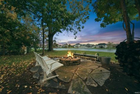 13619 Pendleton Mills Court Fort Wayne IN 46814