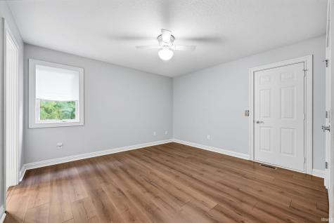 13619 Pendleton Mills Court Fort Wayne IN 46814