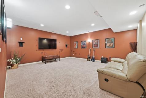 13619 Pendleton Mills Court Fort Wayne IN 46814