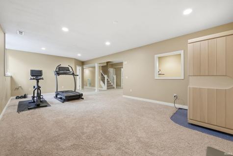 13619 Pendleton Mills Court Fort Wayne IN 46814