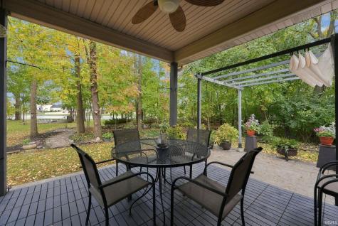 13619 Pendleton Mills Court Fort Wayne IN 46814