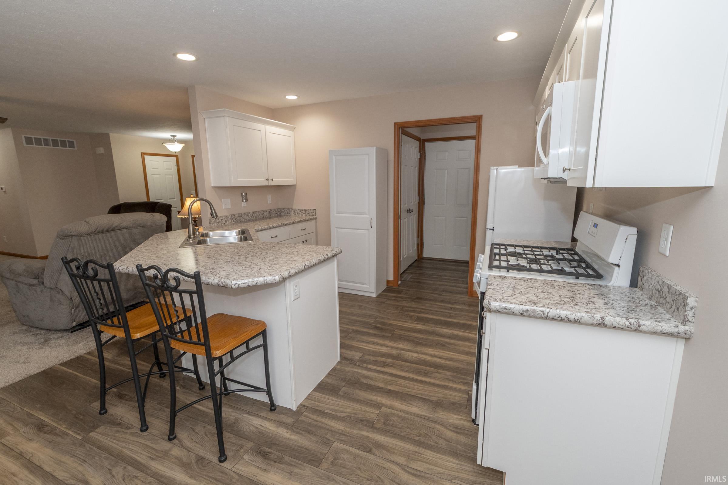 30643 Cynthia Drive Elkhart IN 46516