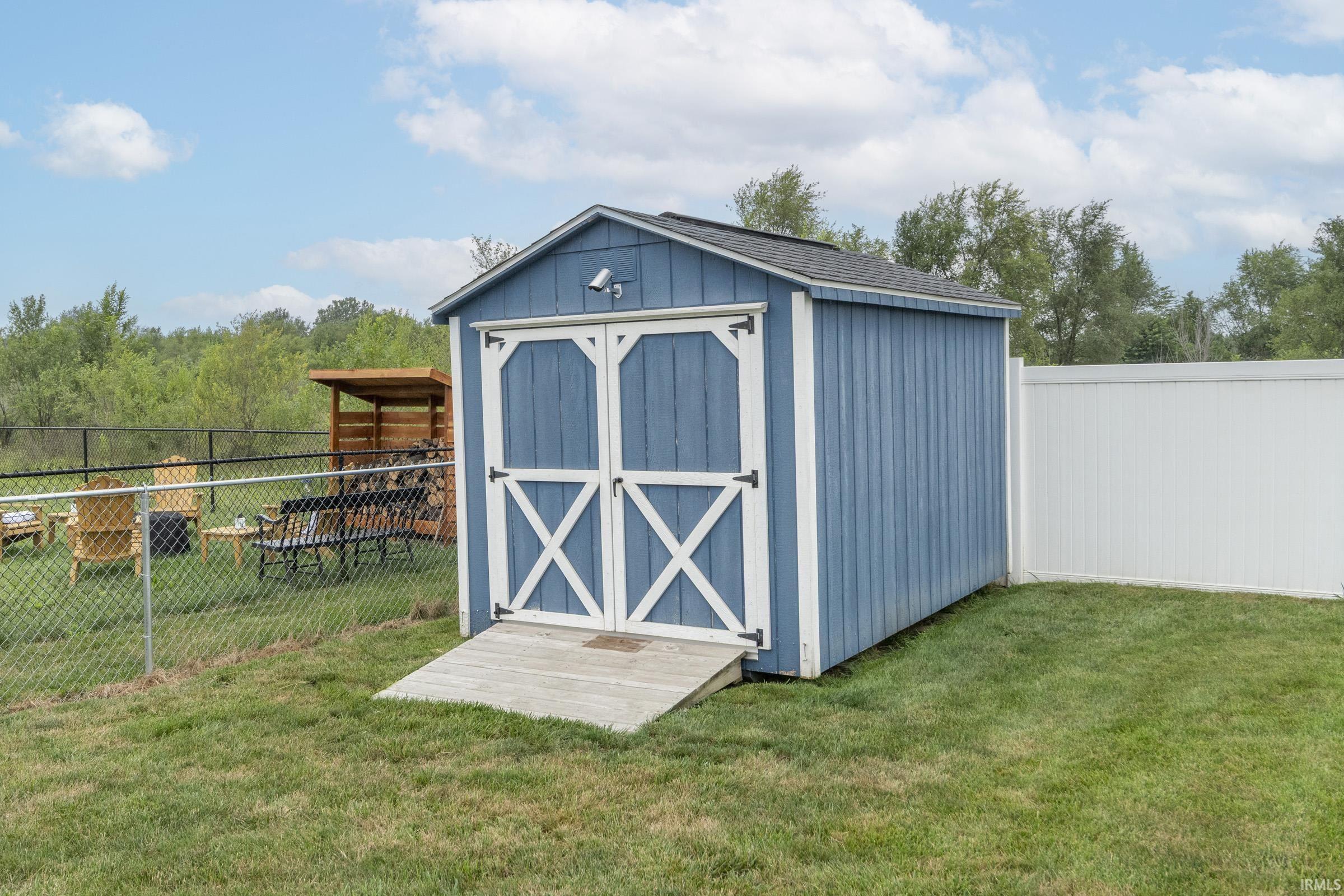 30643 Cynthia Drive Elkhart IN 46516