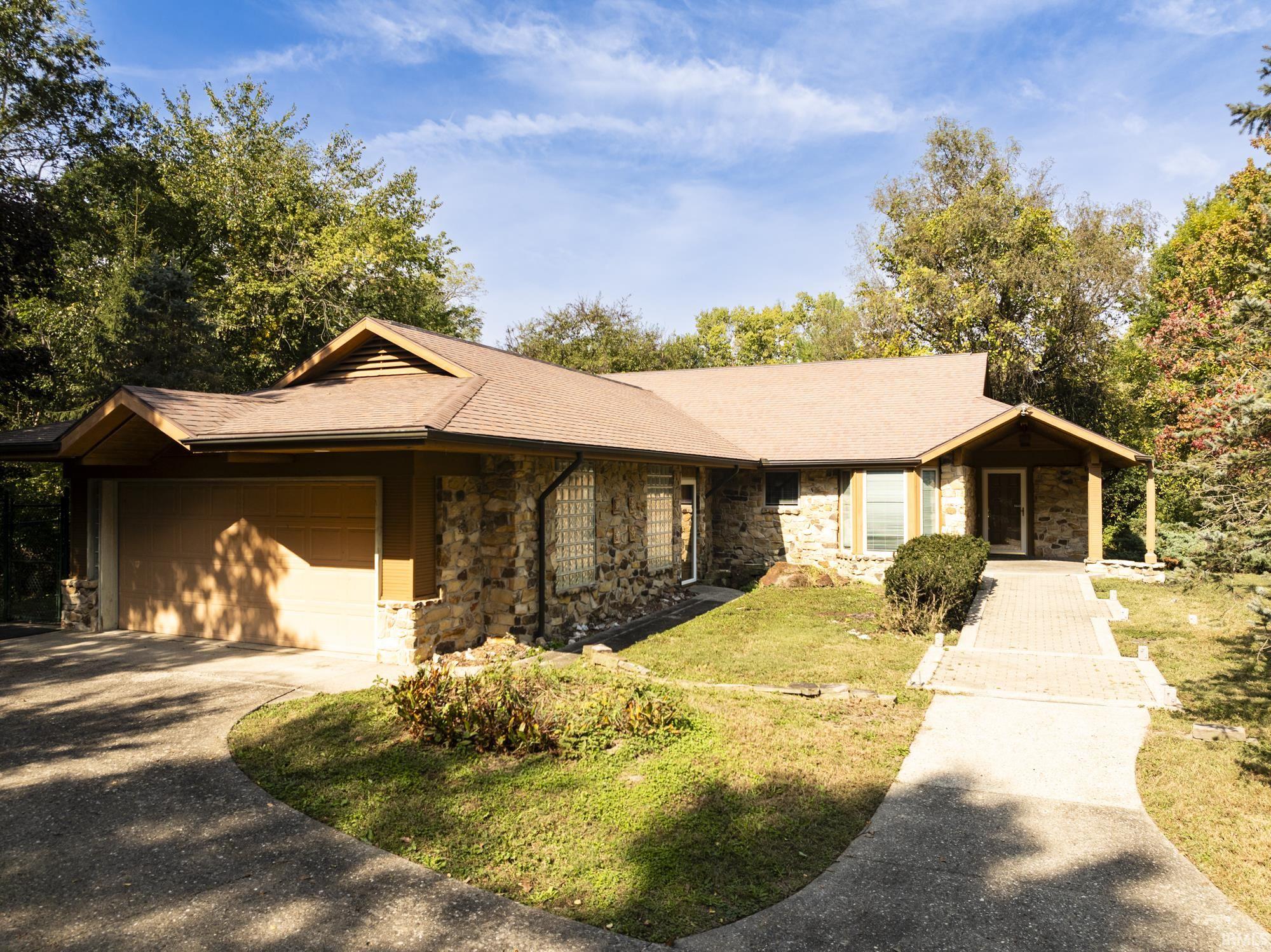 1201 N Pinebark Court Muncie IN 47304