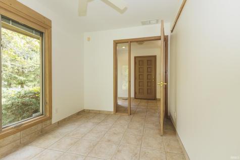 1201 N Pinebark Court Muncie IN 47304
