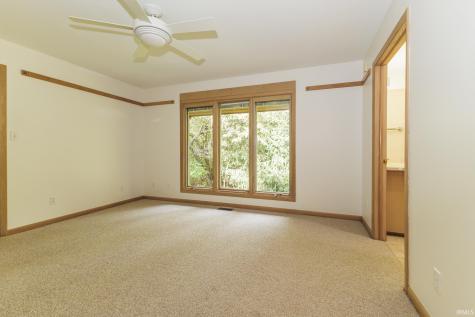 1201 N Pinebark Court Muncie IN 47304