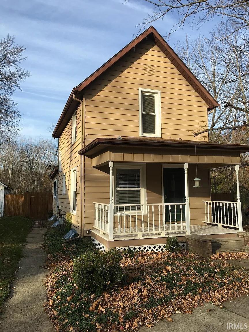 1303 Wilson Avenue Goshen IN 46526