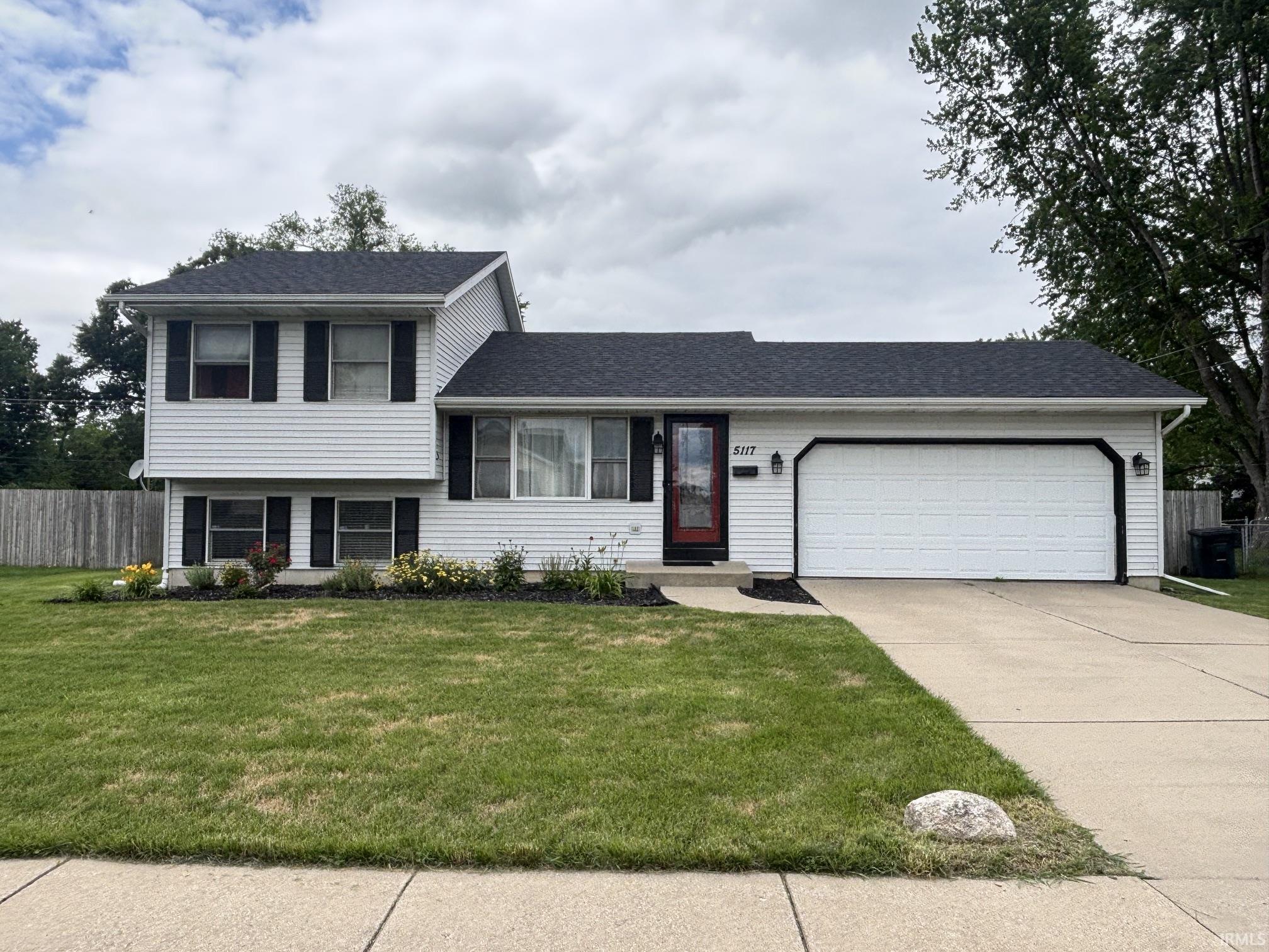 5117 Idlewood Drive South Bend IN 46619
