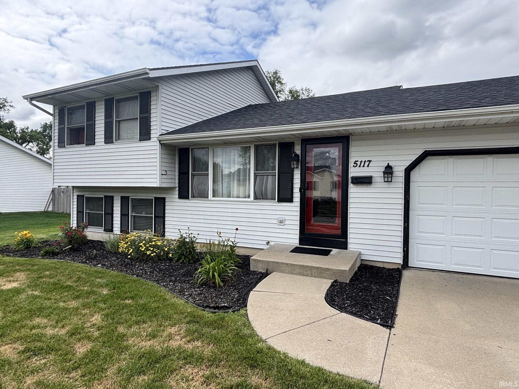 5117 Idlewood Drive South Bend IN 46619
