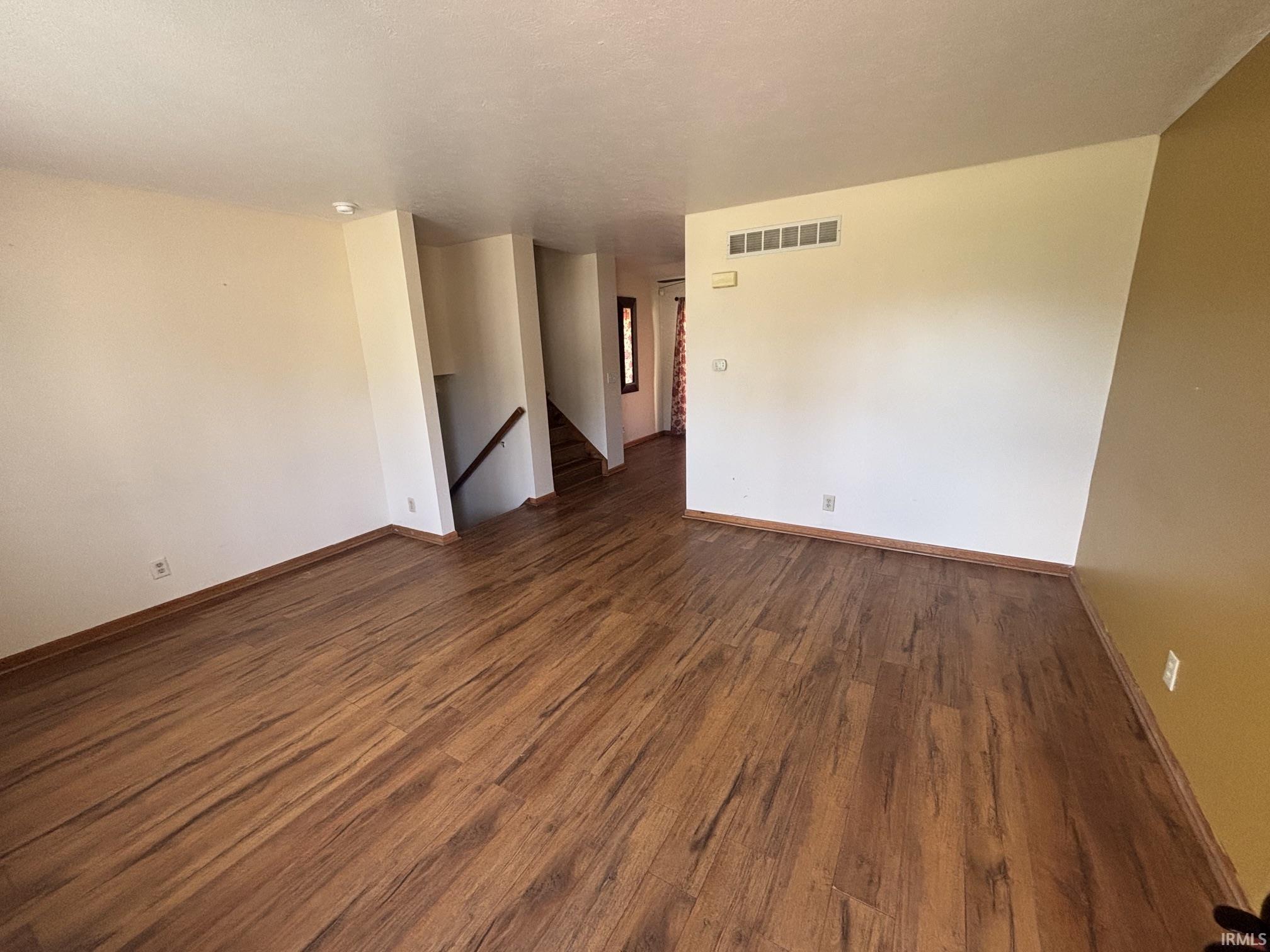 5117 Idlewood Drive South Bend IN 46619