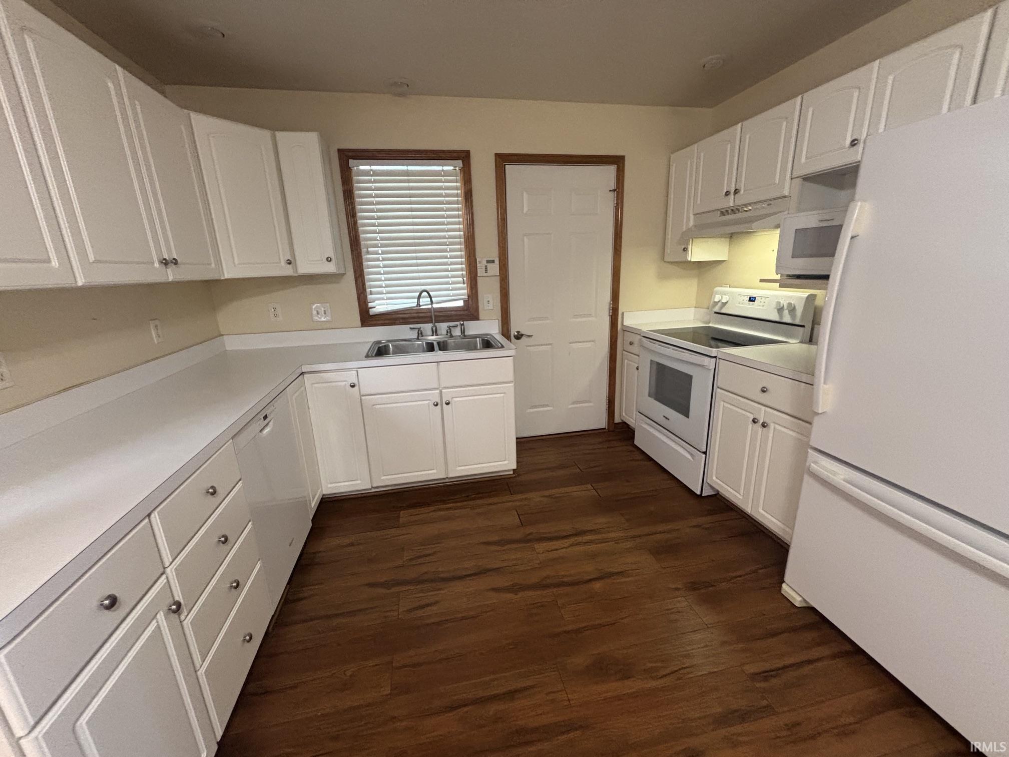 5117 Idlewood Drive South Bend IN 46619