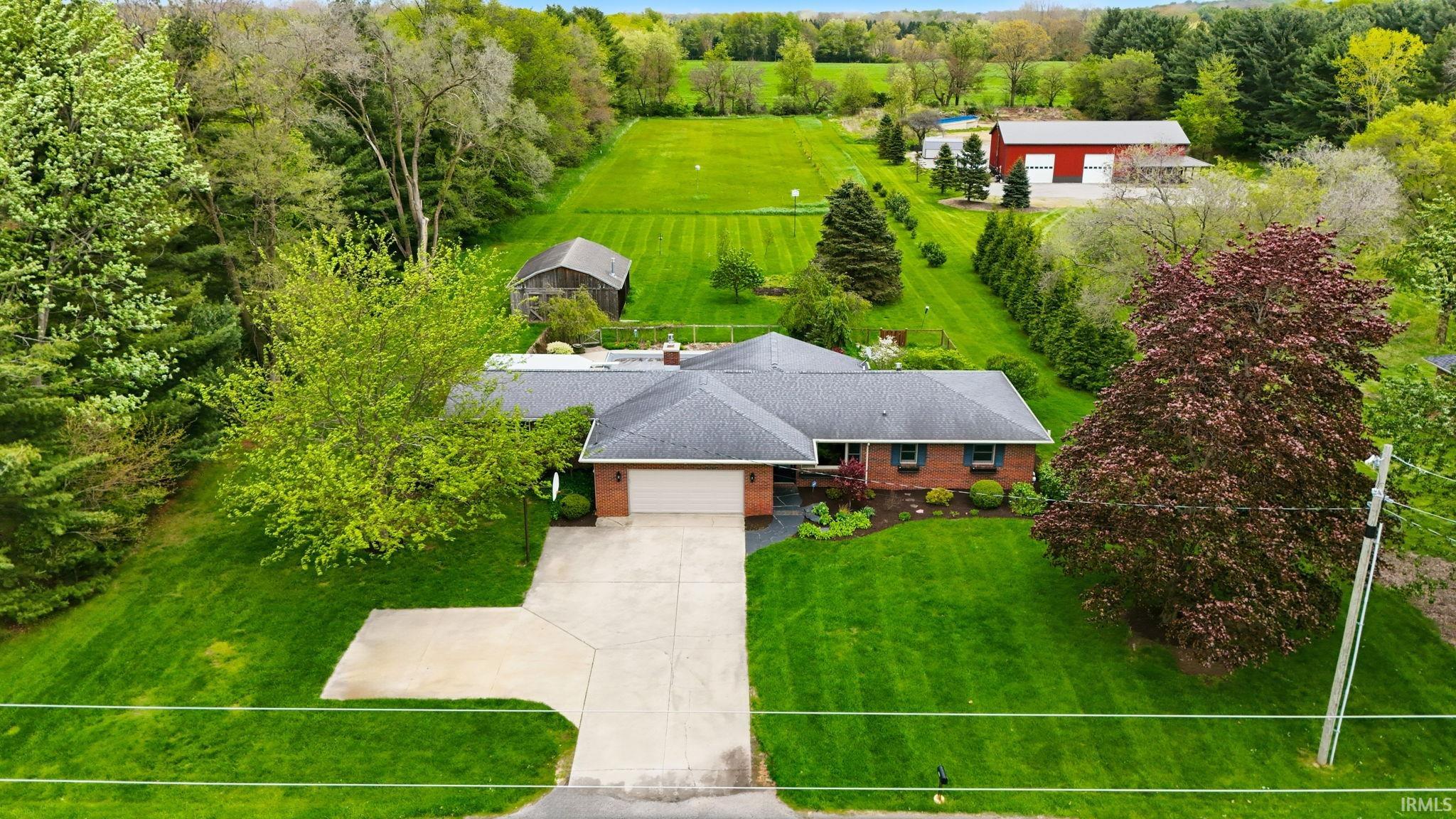 1884 S Packerton Road Warsaw IN 46580
