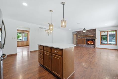 1884 S Packerton Road Warsaw IN 46580