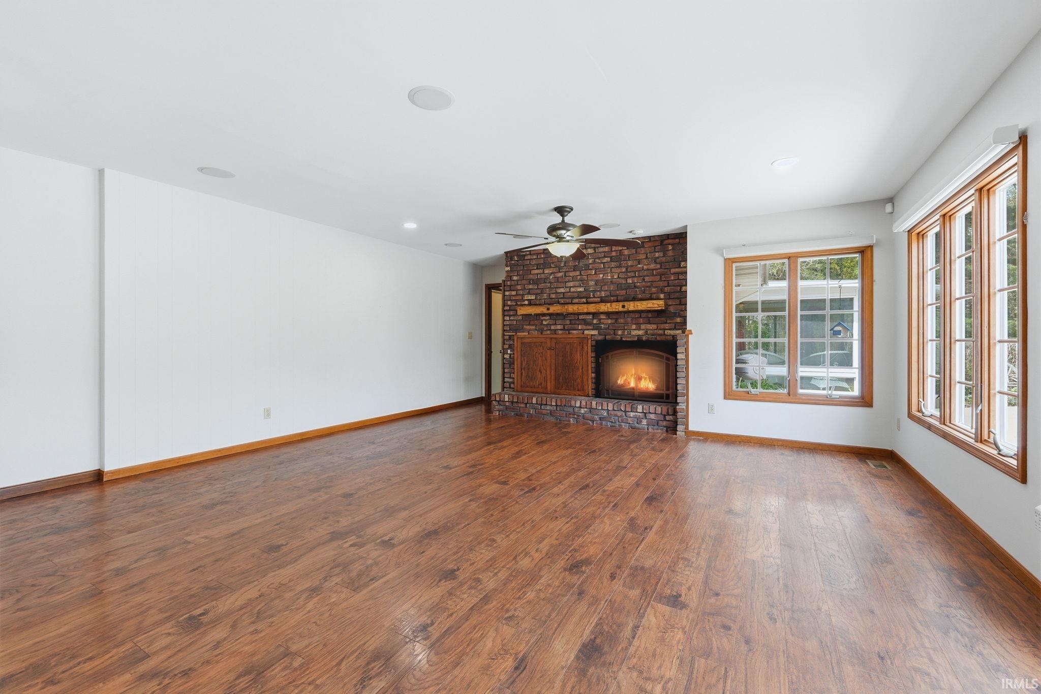 1884 S Packerton Road Warsaw IN 46580