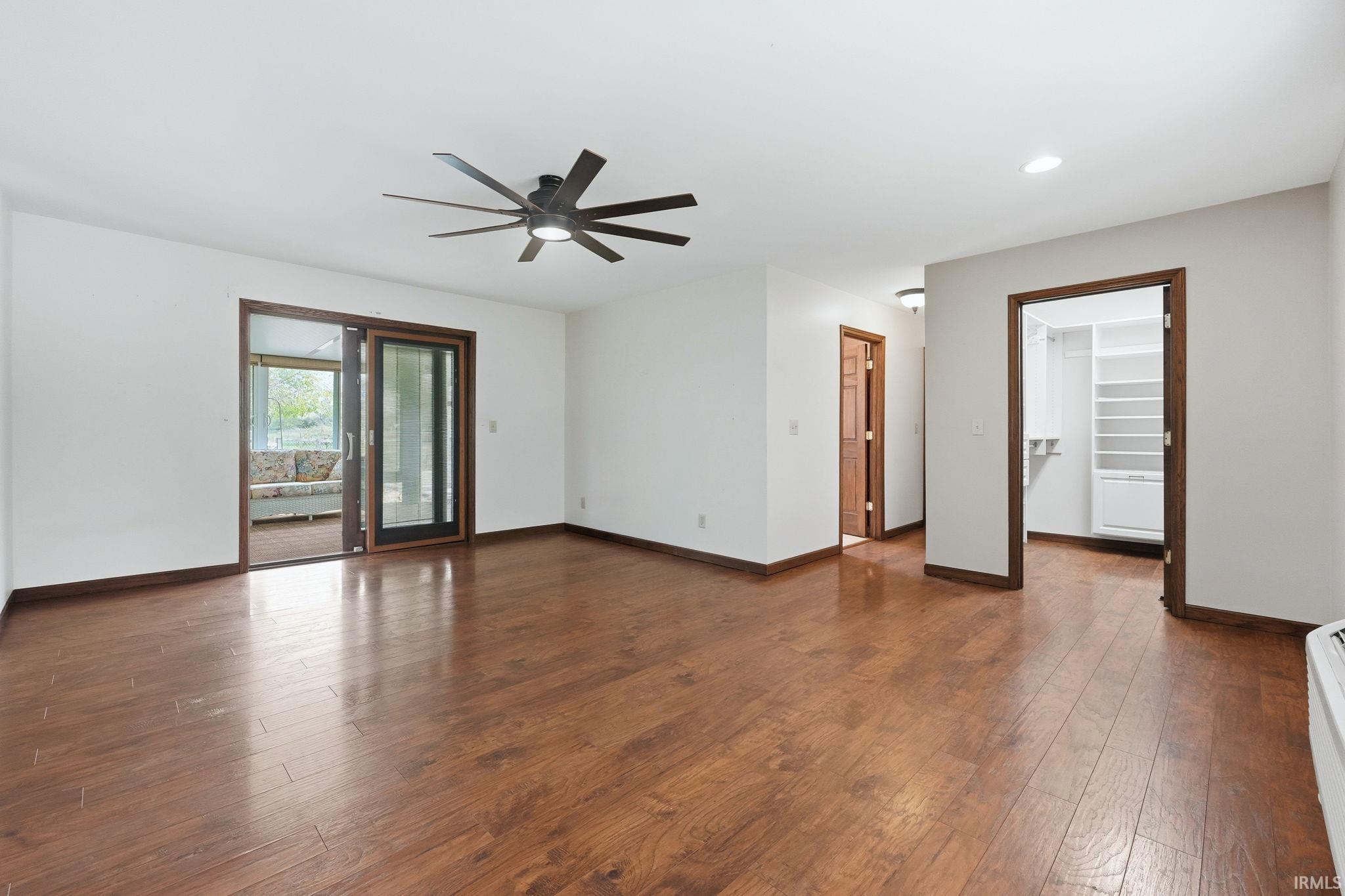 1884 S Packerton Road Warsaw IN 46580