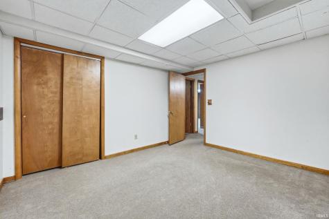 1884 S Packerton Road Warsaw IN 46580