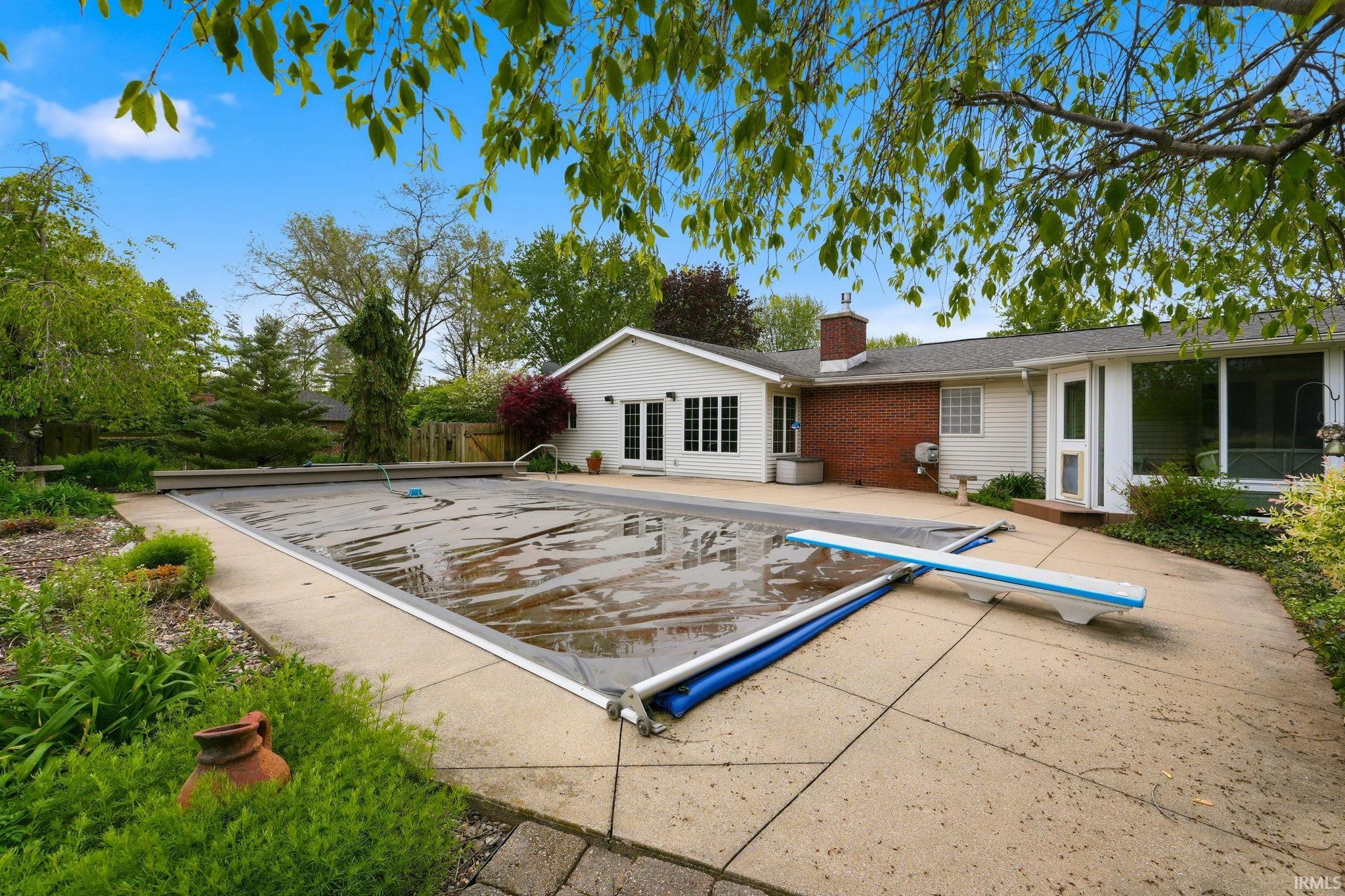 1884 S Packerton Road Warsaw IN 46580