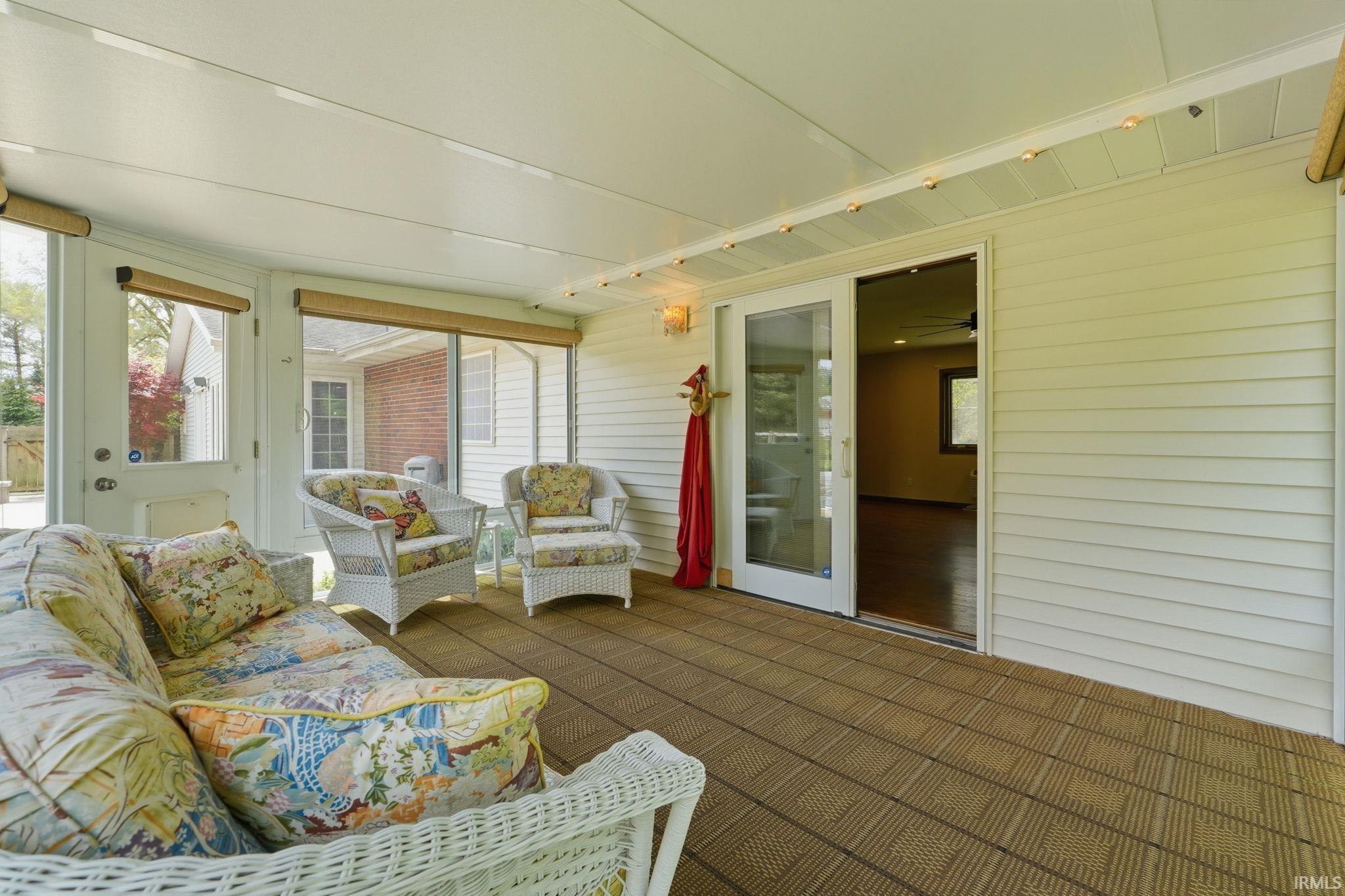 1884 S Packerton Road Warsaw IN 46580