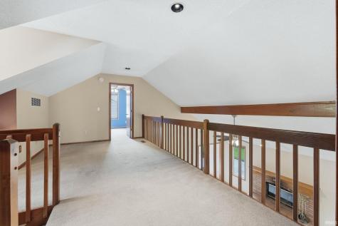 631 Autumn Ridge Lane Fort Wayne IN 46804