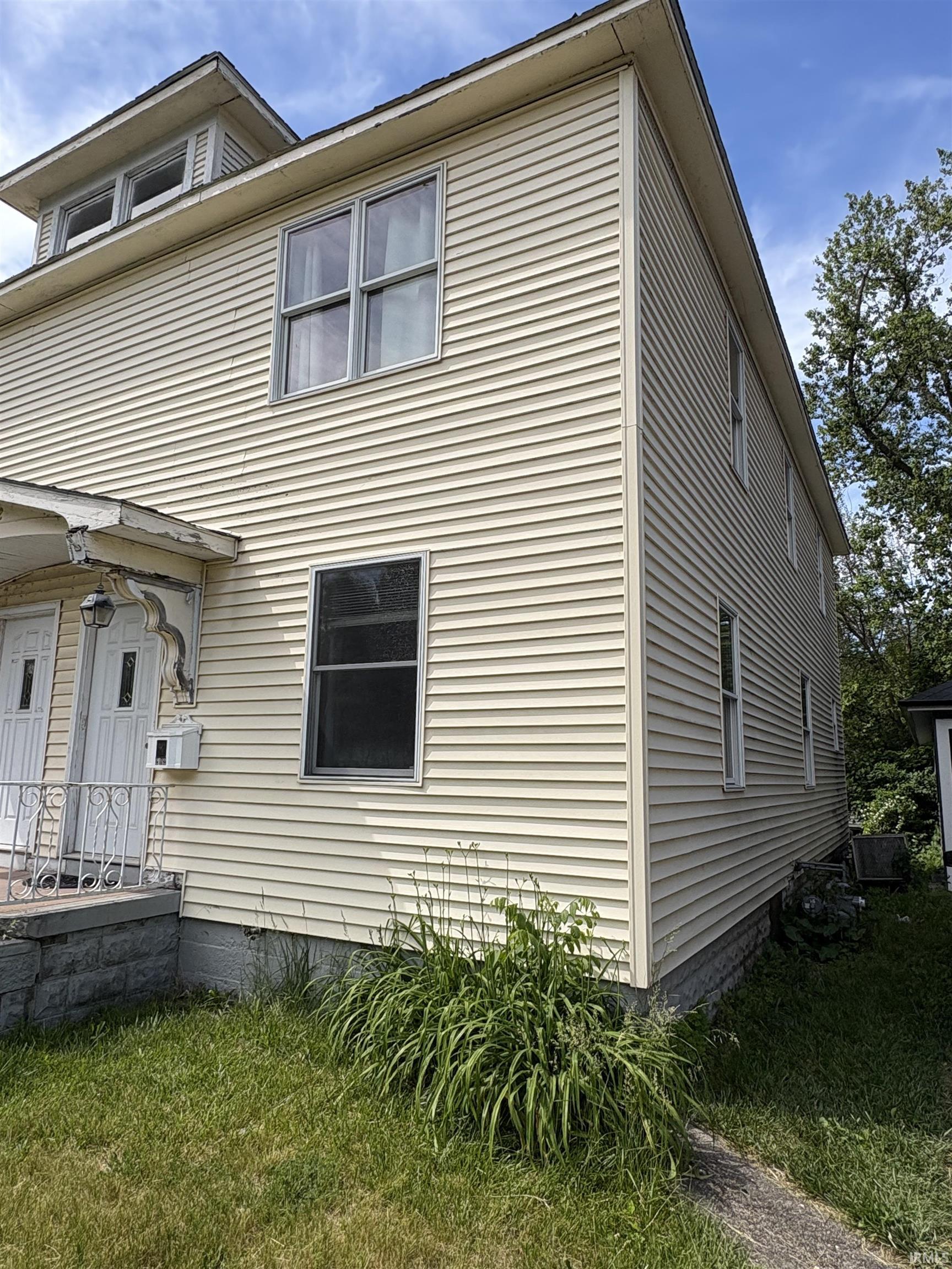 212 W Crawford Street Elkhart IN 46514